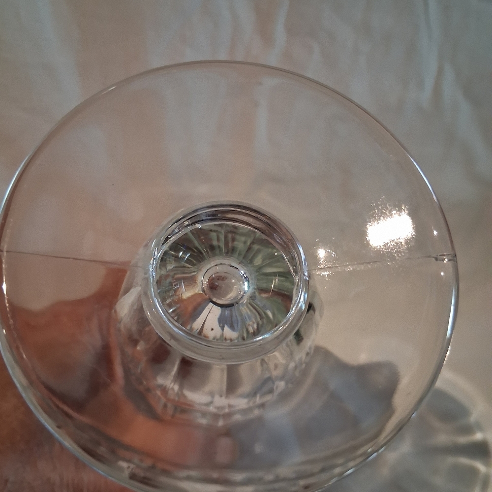 Vintage Fountain Glasses - Picture 5 of 7